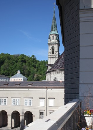 Dombogenterrasse