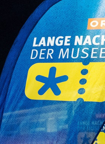 "?ORF-Lange Nacht der Museen XV? am 4. Oktober 2014", Die "ORF-Lange Nacht der Museen" feierten Jubiläum: Zum 15. Mal hatten Besucherinnen und Besucher mit nur einem Ticket Zugang zu allen teilnehmenden Einrichtungen. 700 Museen, Galerien und Kulturinstitutionen in Österreich, Liechtenstein und - seit heuer neu dabei - der Schweiz, öffneten am Samstag, dem 4. Oktober 2014, ihre Tore. Von 18.00 bis 1.00 Uhr Früh luden der ORF und seine Partner zu einer kulturellen Entdeckungsreise ein und boten ein vielfältiges Programm für Groß und Klein.Museumsquartier Wien - Veroeffentlichung fuer Pressezwecke honorarfrei ausschliesslich im Zusammenhang mit oben genannter Sendung oder Veranstaltung des ORF bei Urhebernennung. Foto: ORF/Hans Leitner. Anderweitige Verwendung honorarpflichtig und nur nach schriftlicher Genehmigung der ORF-Fotoredaktion. Copyright: ORF, Wuerzburggasse 30, A-1136 Wien, Tel. +43-(0)1-87878-13606
