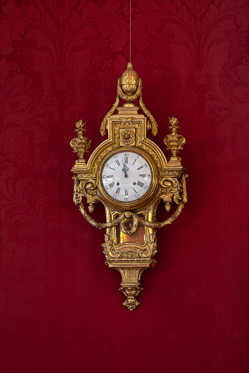 © Residenz zu Salzburg, Prunkräume, Foto: Stürzenbaum Klassizistische Wanduhr