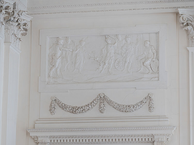 Stuckrelief - Alexander durchschlägt den Gordischen Knoten