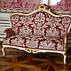 © Residenz zu Salzburg, Prunkräume, Foto: Stürzenbaum Sofa im Barockstil mit roter Damastbespannung