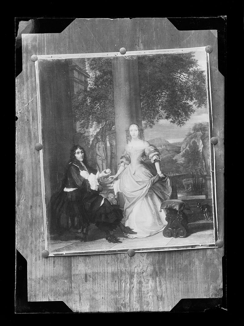 Wolfrum glass plate - Barend Graat, Gentelman and Lady on a Garden Terrace, Inv.-no. 537