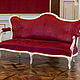 Kanapee im Stil Louis XV mit rotem Seidendamastbezug