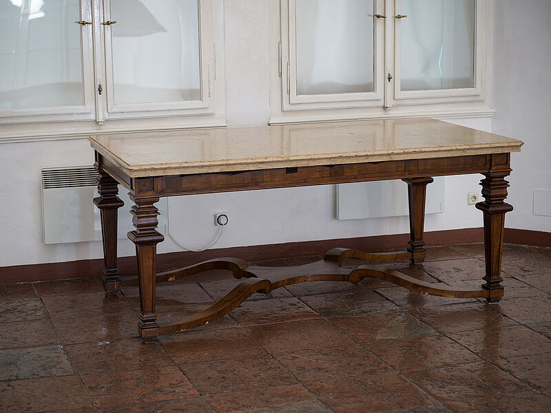 Konsoltisch im Frühbarock-Stil